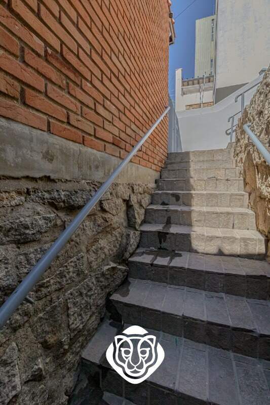 Escada de acesso
