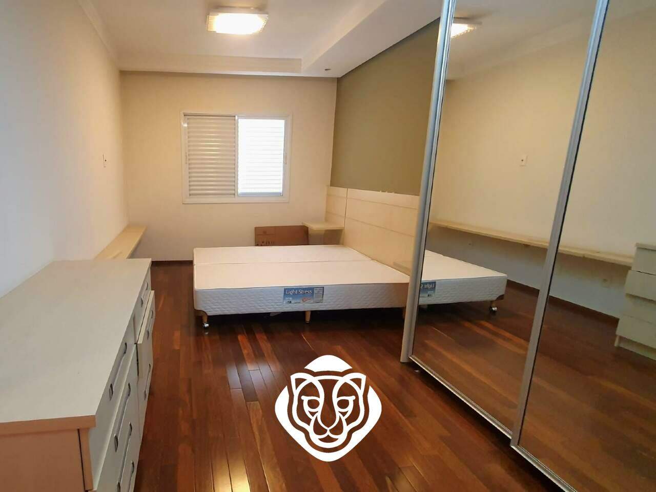 Dormitório suíte I