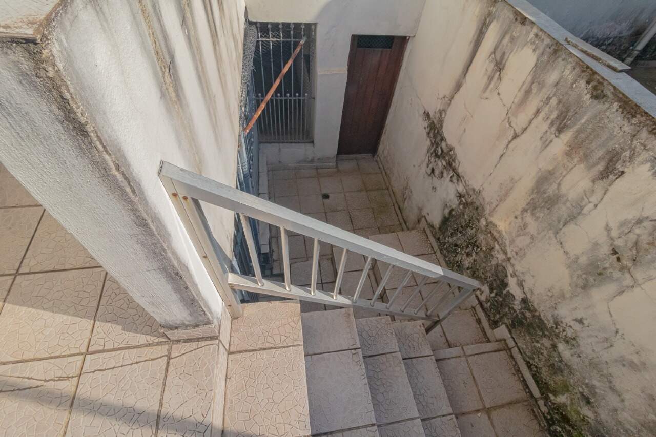 Escada de acesso