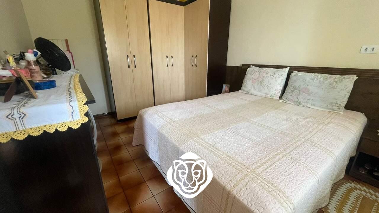 Dormitório II - casa II