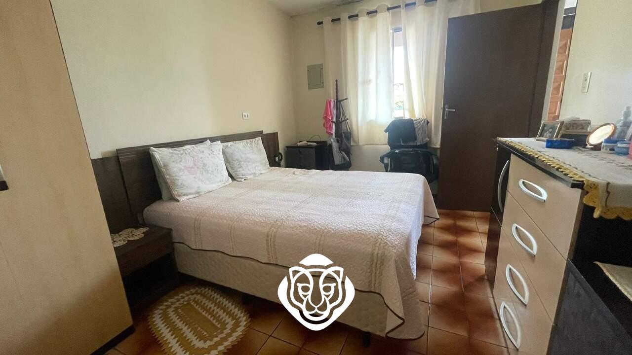 Dormitório II - casa II