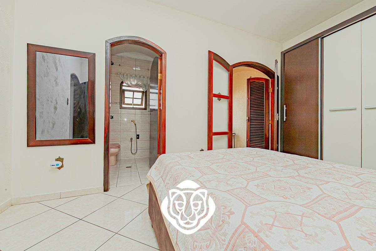 Dormitório suíte 1 casa fundos 