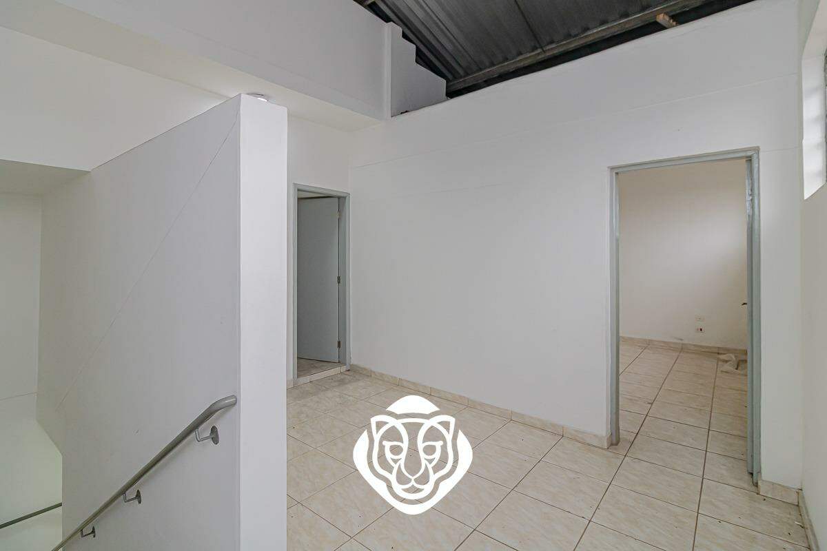 Hall mezanino