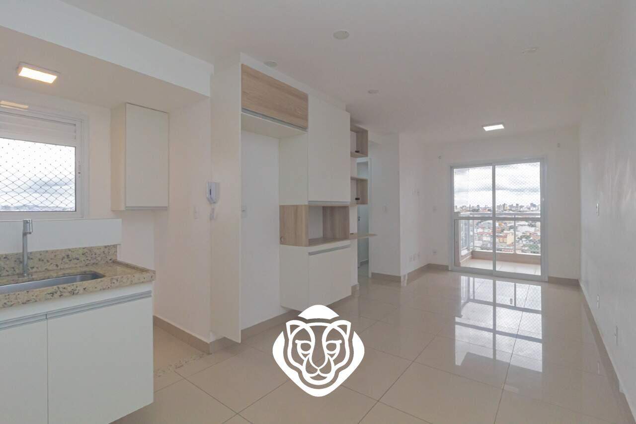Sala dois ambientes e cozinha 
