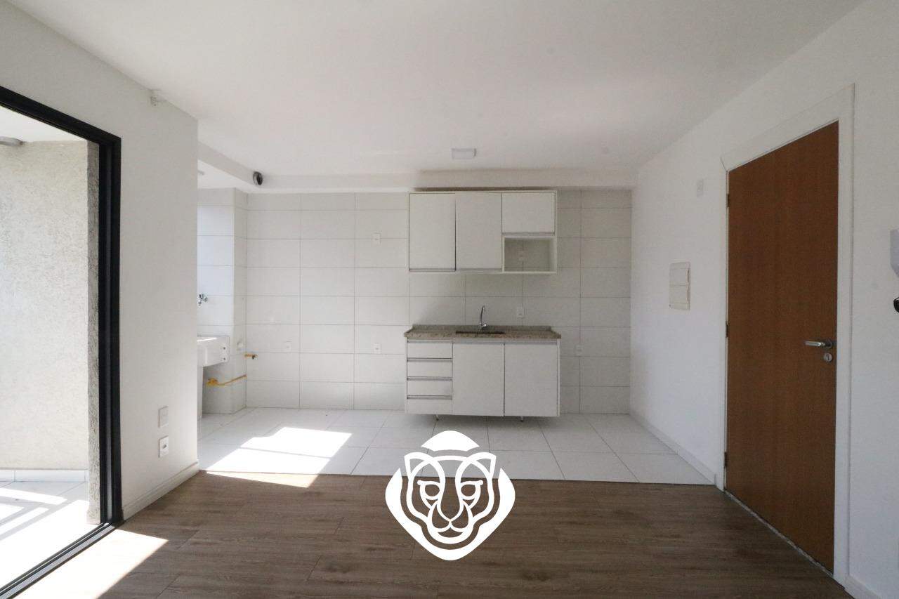 Sala dois ambientes e cozinha