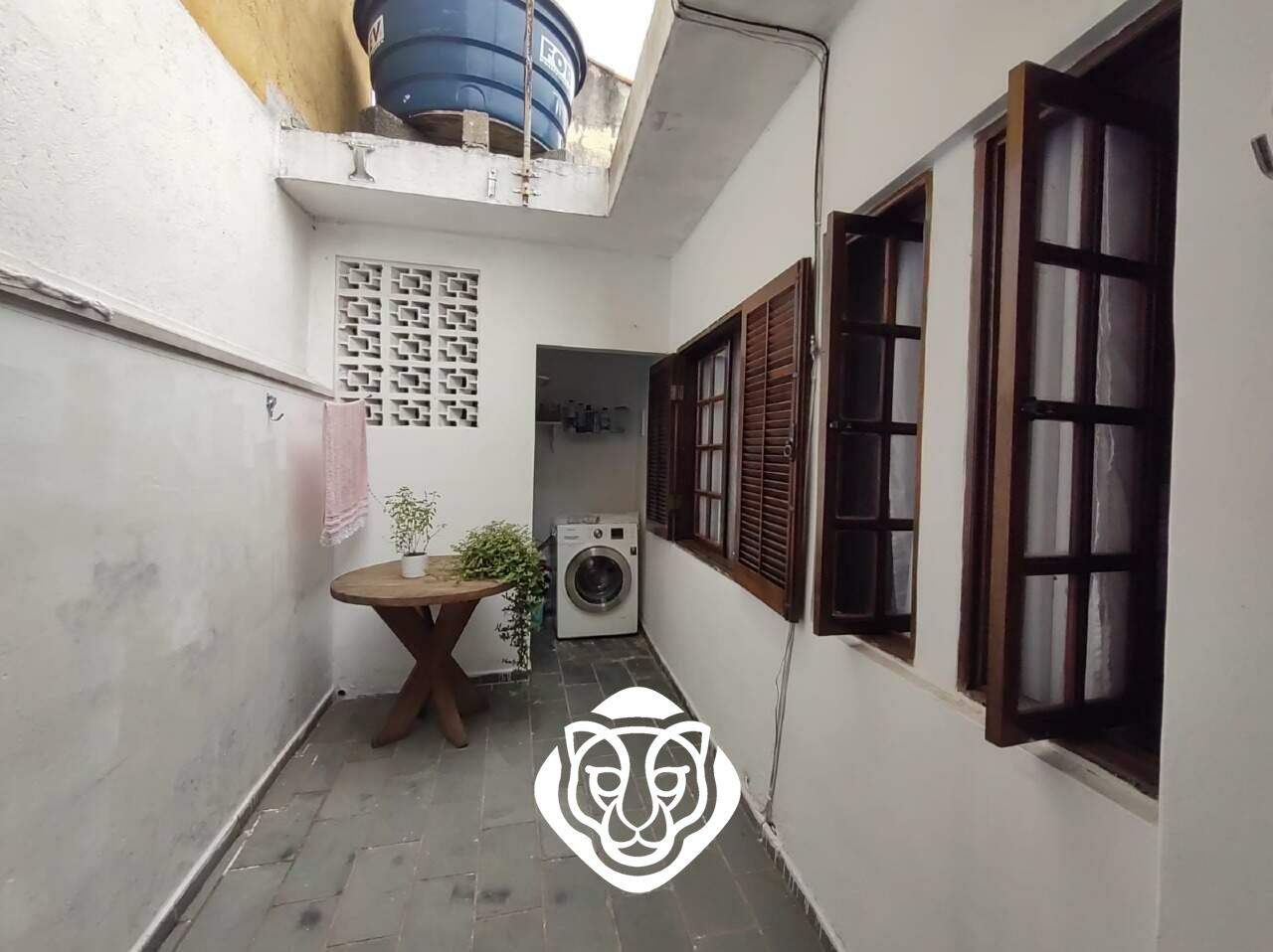 Fachada fundos