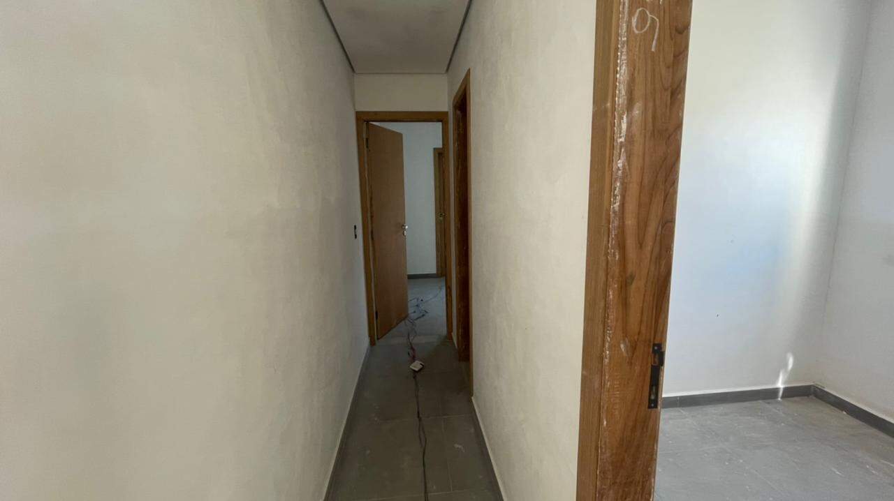 Corredor interno e dormitório I
