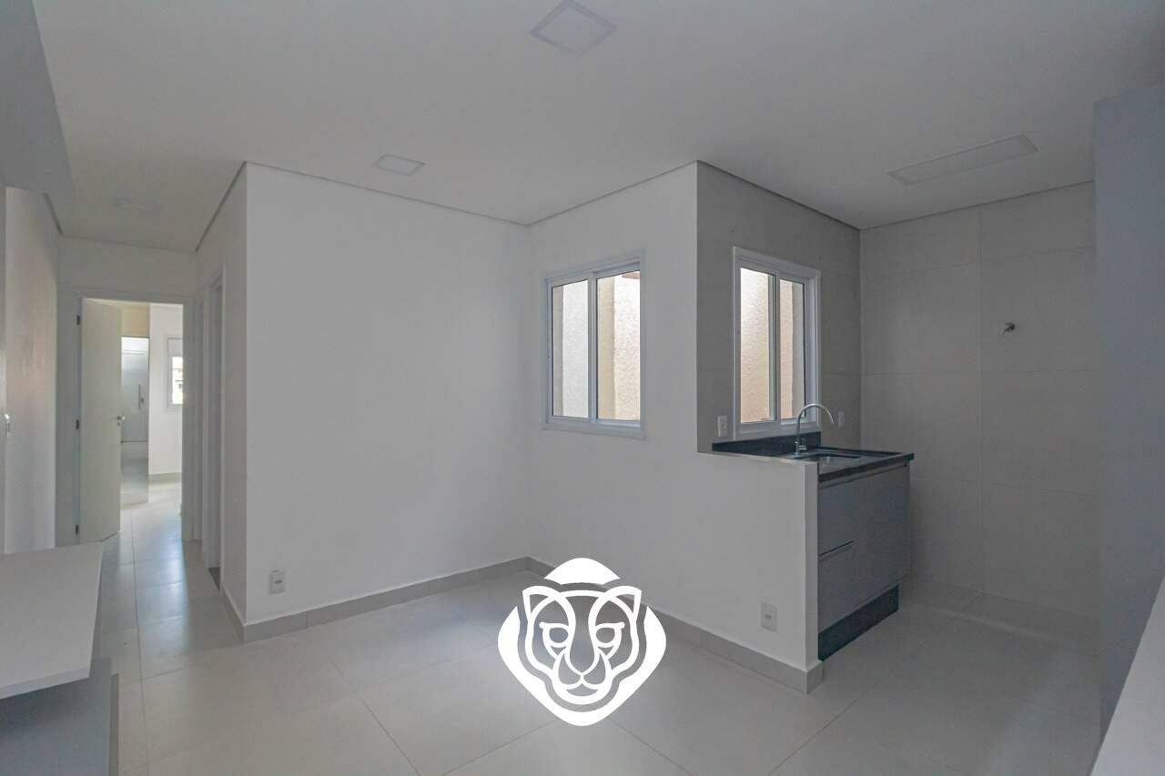 Sala dois ambientes  / Cozinha