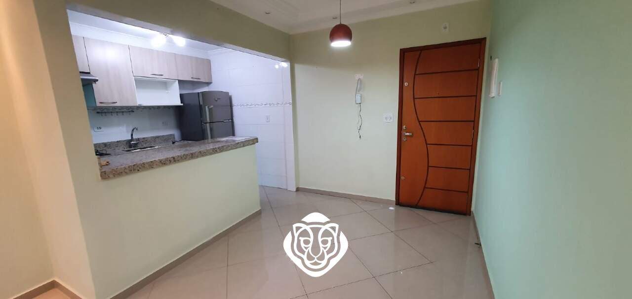 Sala dois ambientes e cozinha 