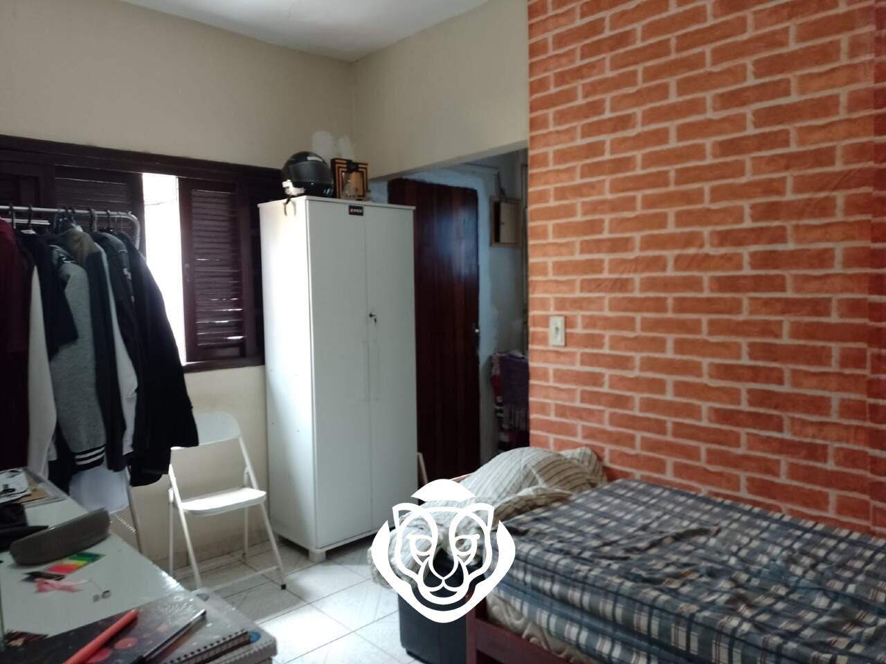 Dormitório II - casa II