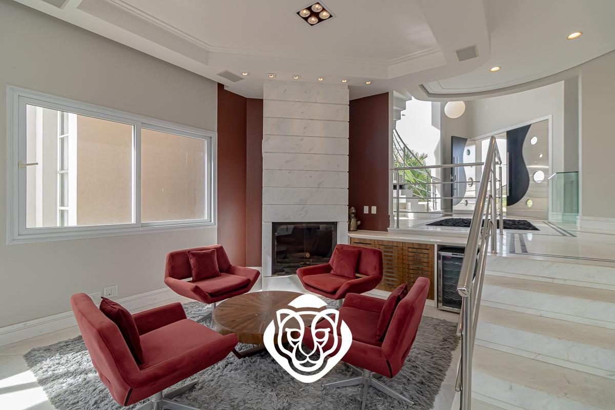 Sala de estar com lareira