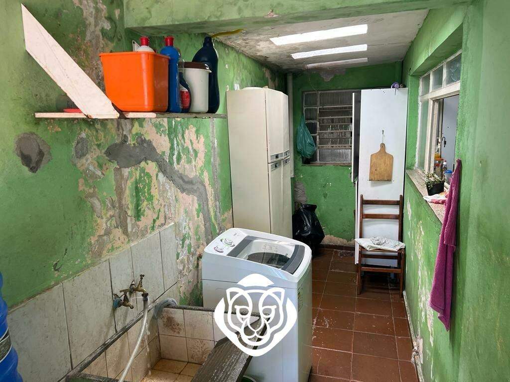 Área de serviços
