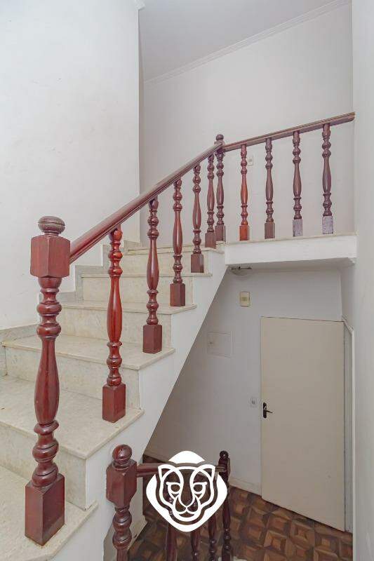 Escada de acesso