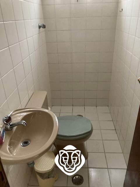 Banheiro de serviço