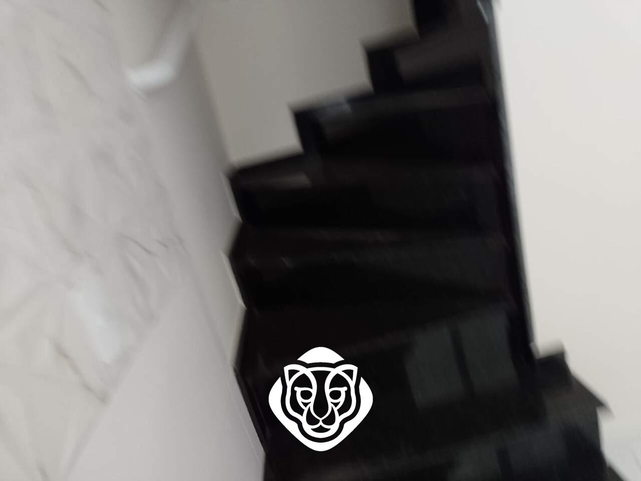 Escada para cobertura