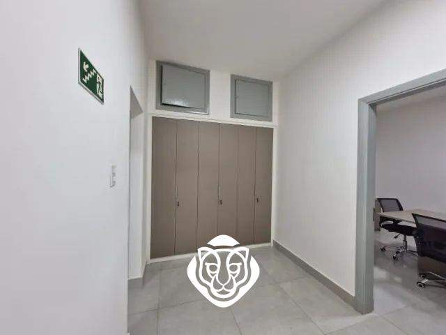 Hall superior