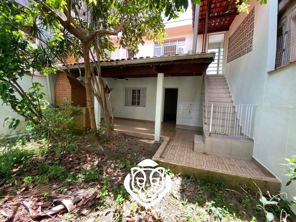 Fachada fundos