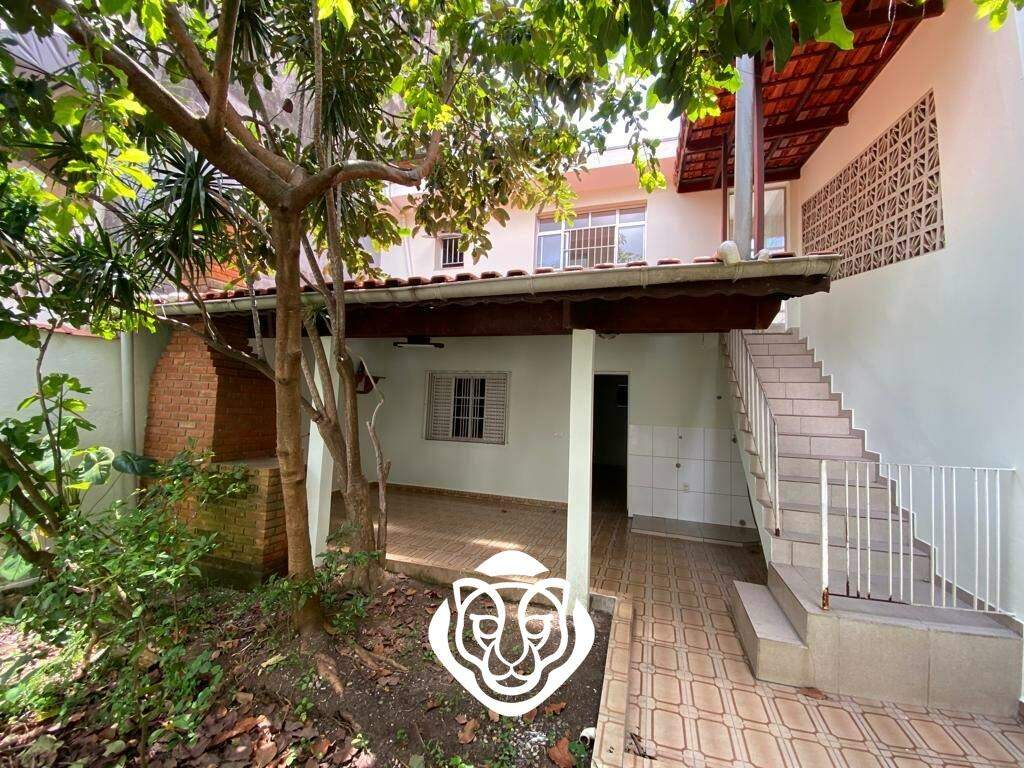 Fachada fundos