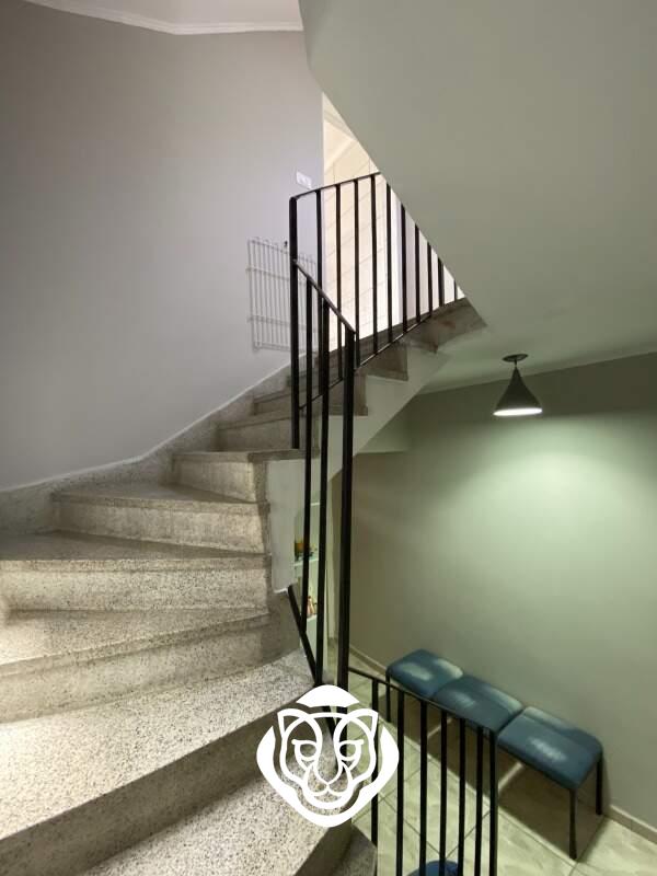 Escadas piso inferior