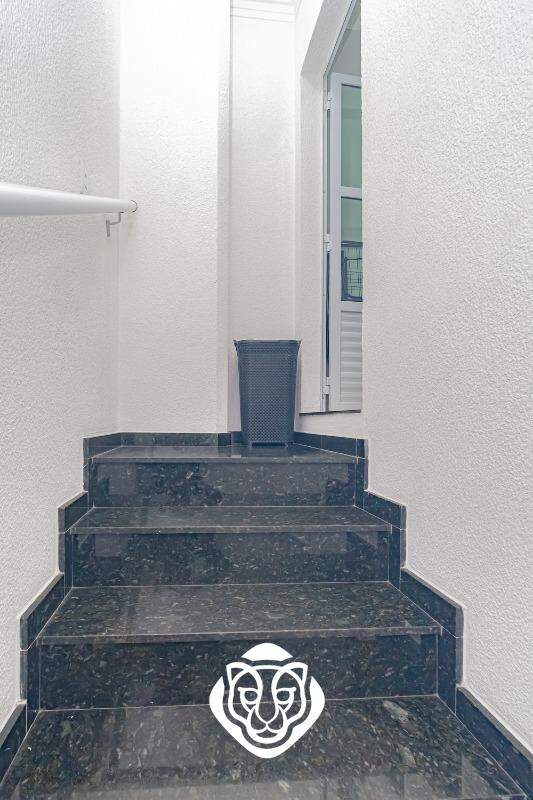 Escada de acesso