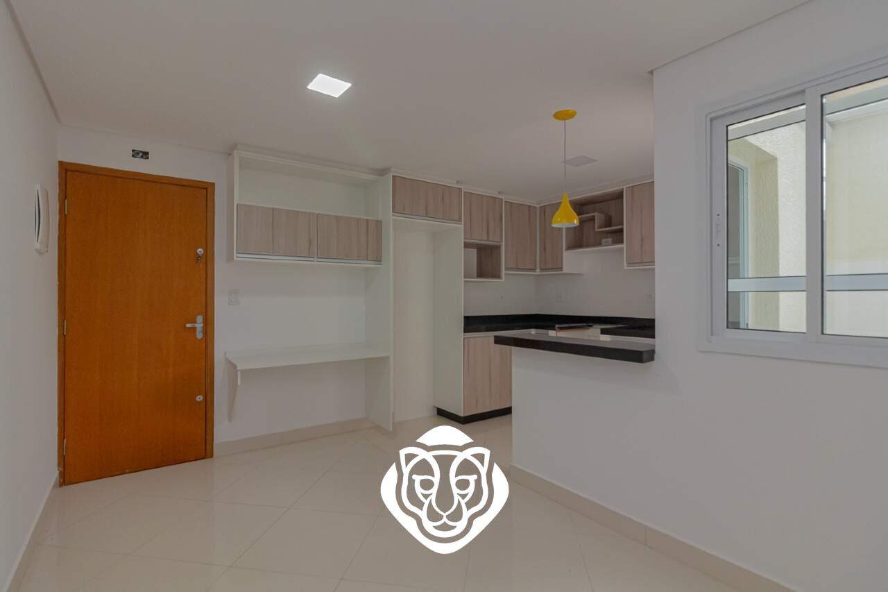 Sala dois ambientes e cozinha