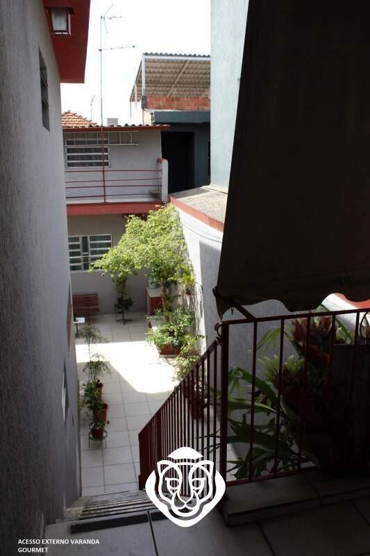 Escada de acesso / Externa 