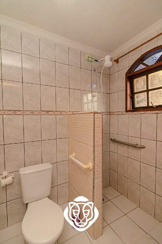 Banheiro suíte - edícula