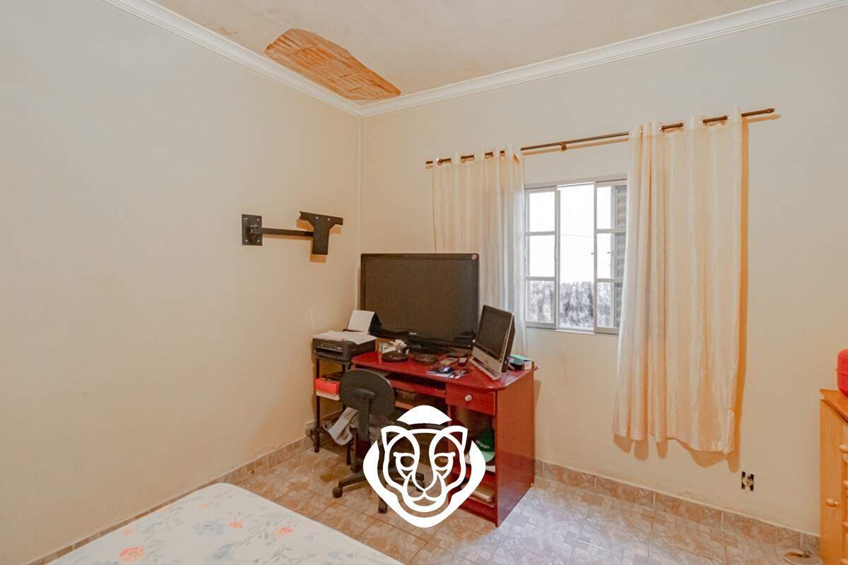 Dormitório II - casa II