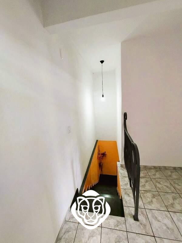 Casa 1 - Escadas dormitórios