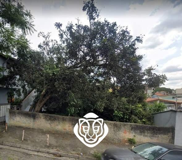 Frente para Rua Maringá