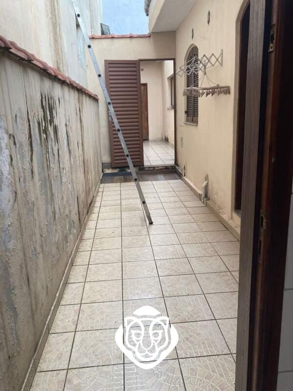 Quintal lateral - casa I