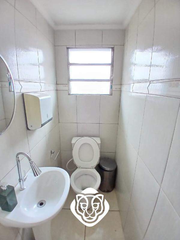 1° pavimento sala 2 lavabo
