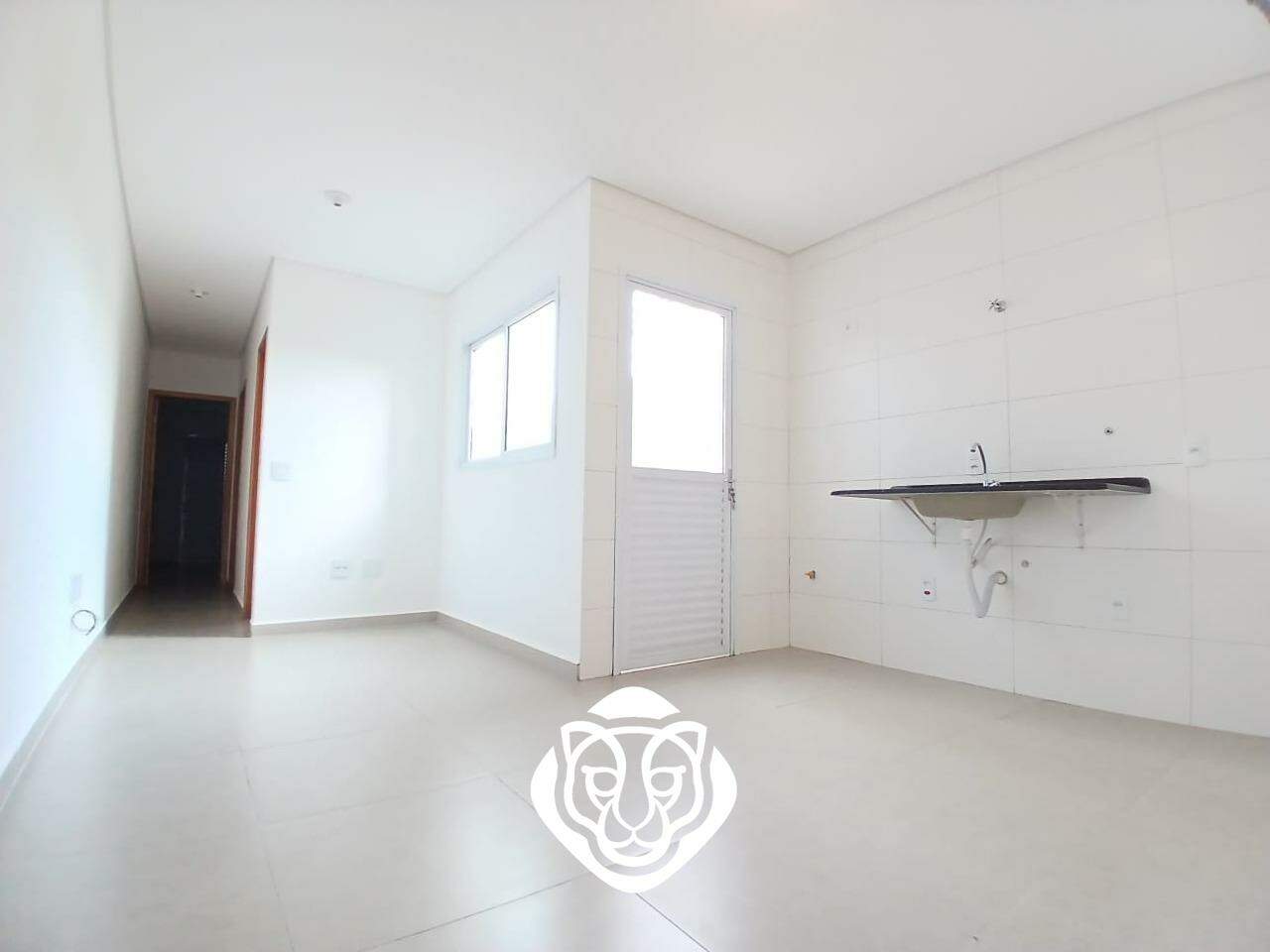 Sala dois ambientes e cozinha 