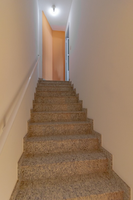 Escada de acesso à cobertura