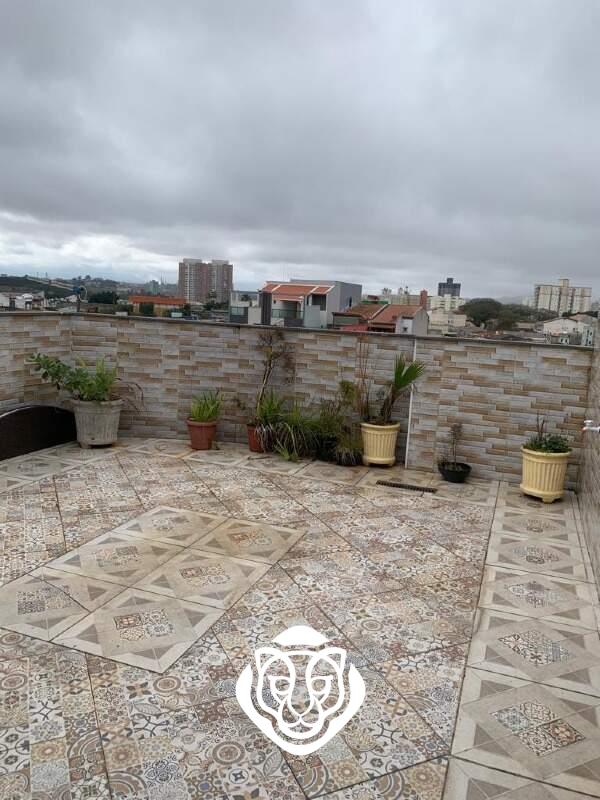 Área aberta cobertura 