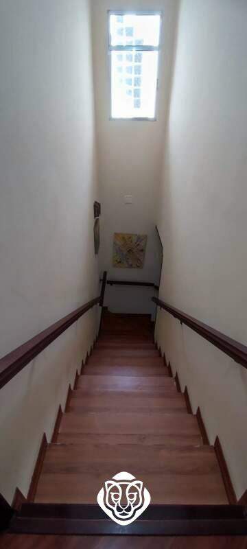 Escada interna