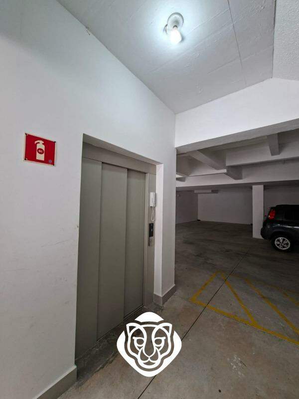 Garagem / Elevador