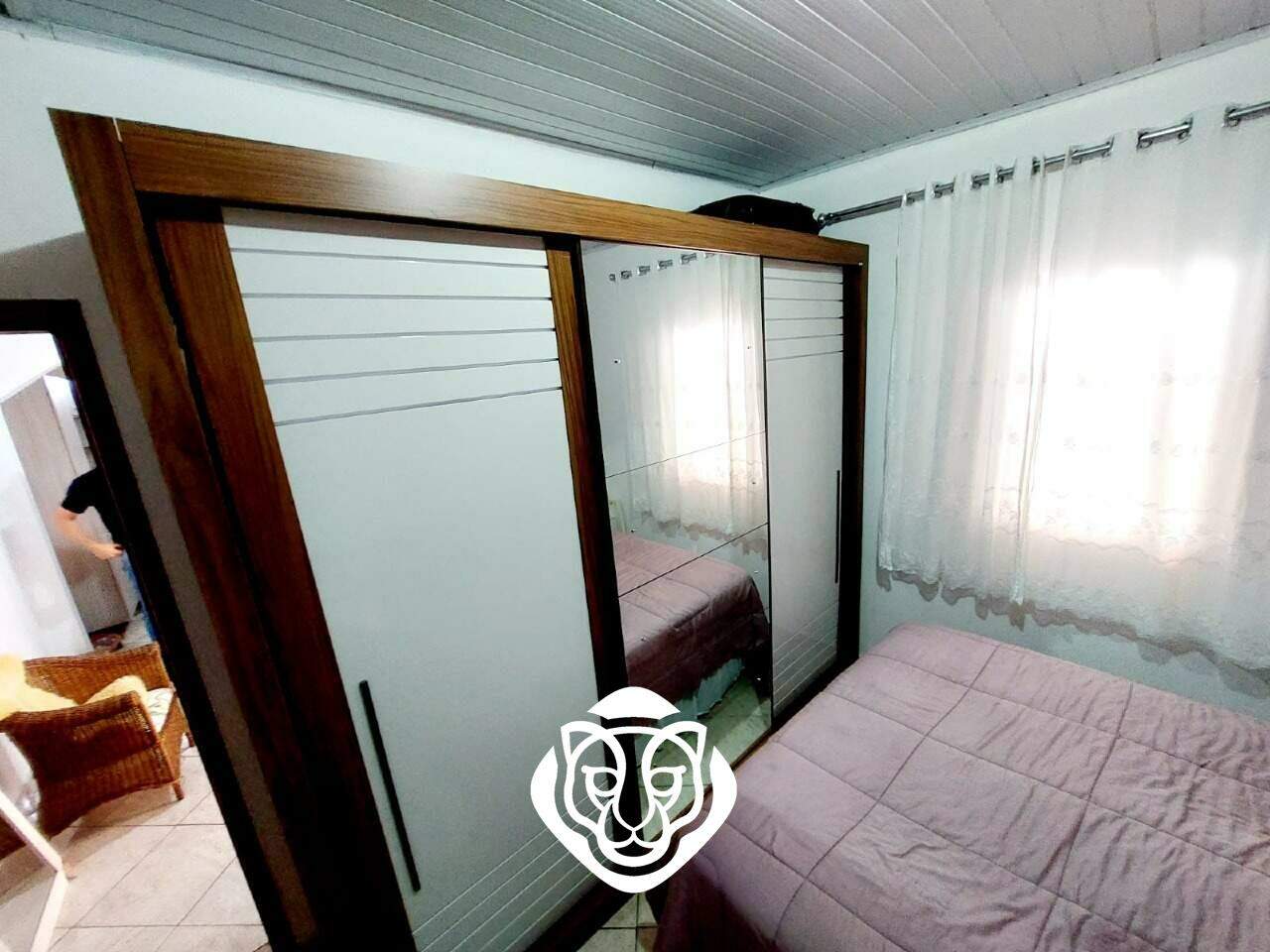 Dormitório - casa II