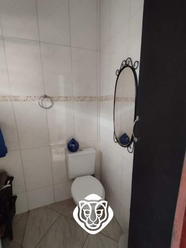 Banheiro - Área de serviço 