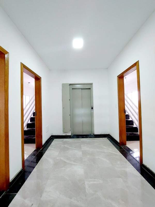 Hall apartamentos 