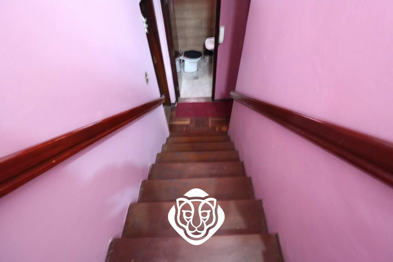 Acesso para piso superior 