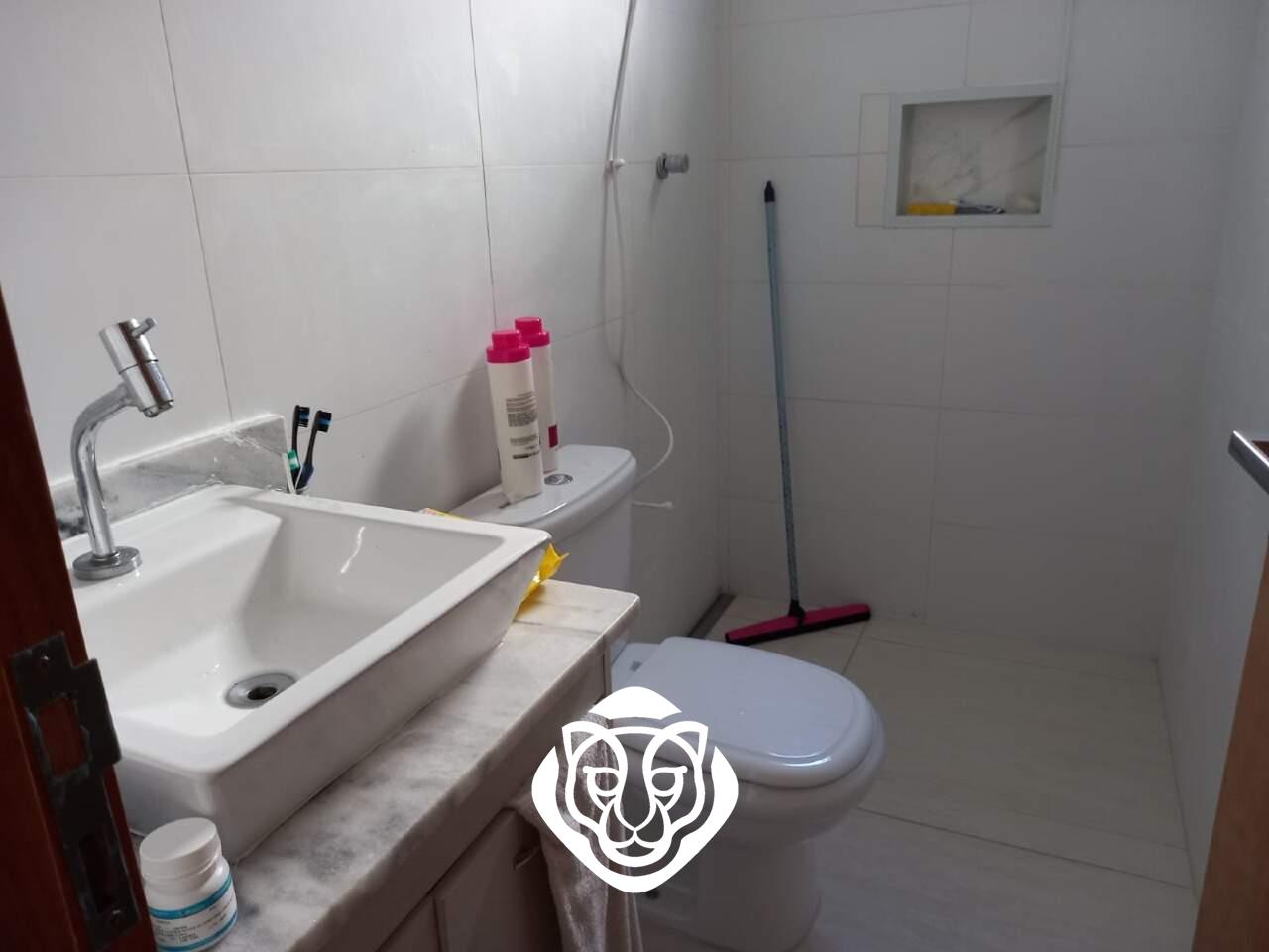 Casa II - Banheiro - suíte