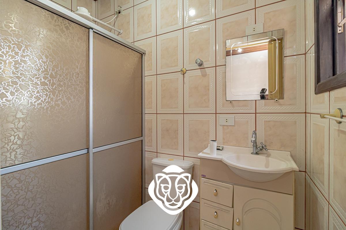 Edícula / Dormitório II / Banheiro