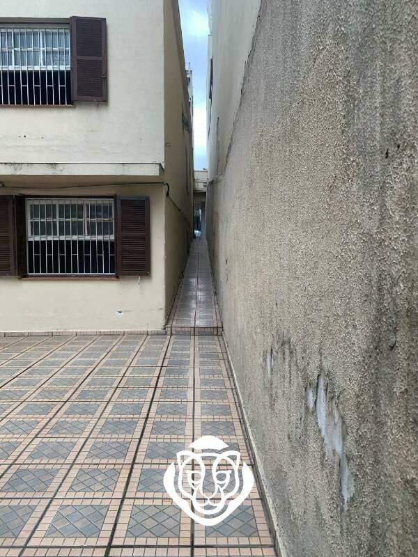 Corredor - Quintal dos fundos 