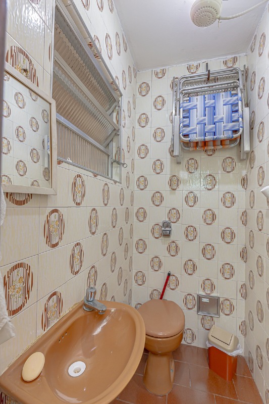 Banheiro de serviço