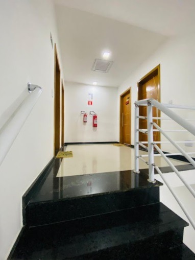 Escadas - acesso apartamento