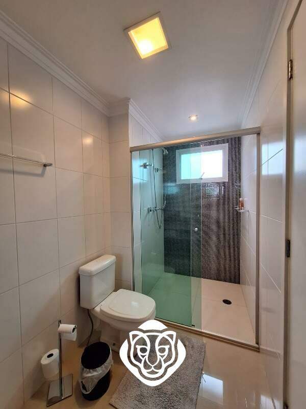 Suíte II - Banheiro