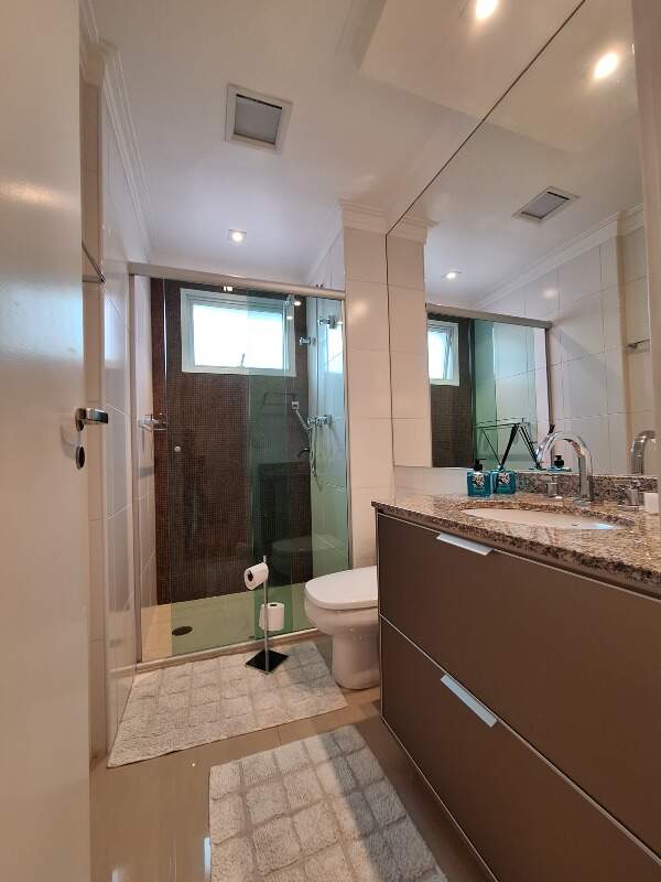 Suíte IV - Banheiro