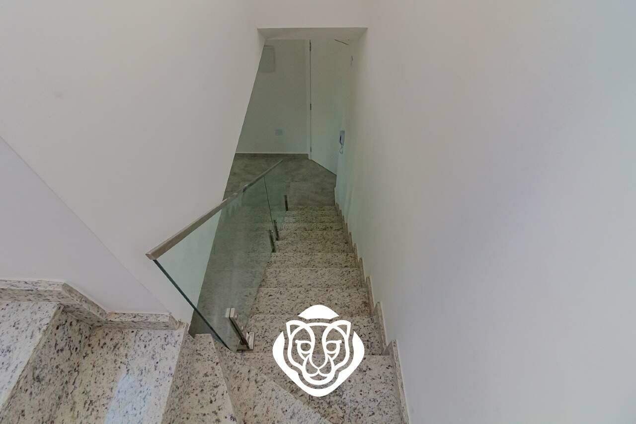 Escada de acesso