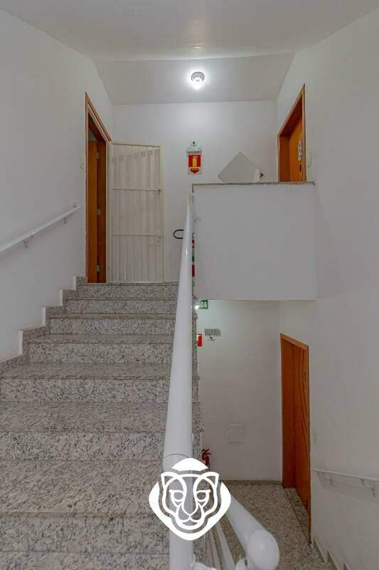 Escada de acesso